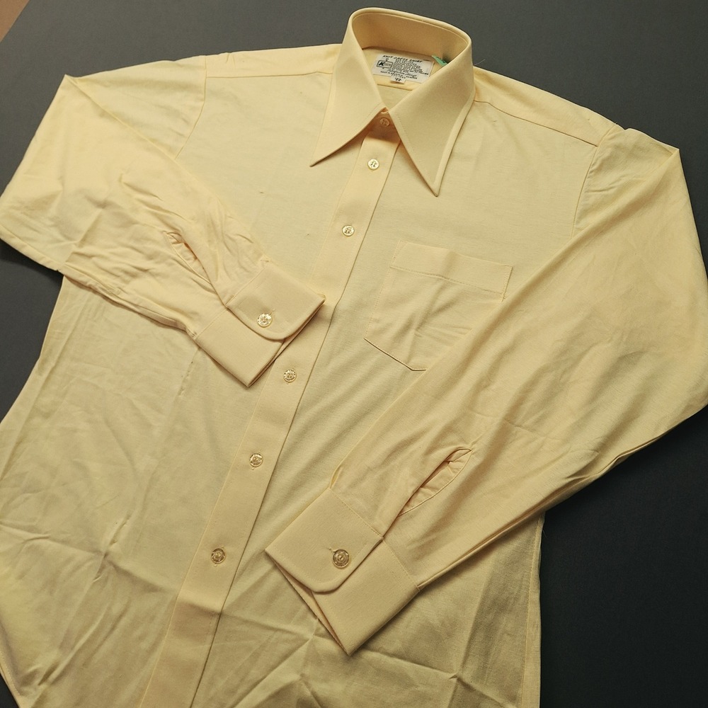 Vintage Kmart Knit Mens Medium 15.5 34 Yellow Long Sleeve 70s Disco Collar
